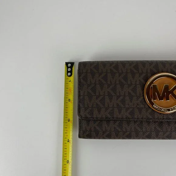 New Michael Kors Coated Canvas Logo Billfold Wallet - Picture 2 of 6